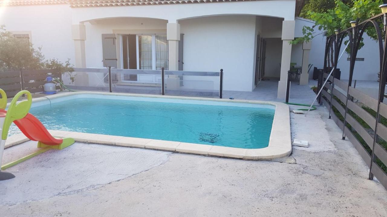 Charmante Maison Climatisee Vedene - Avignon Avec Piscine Luaran gambar