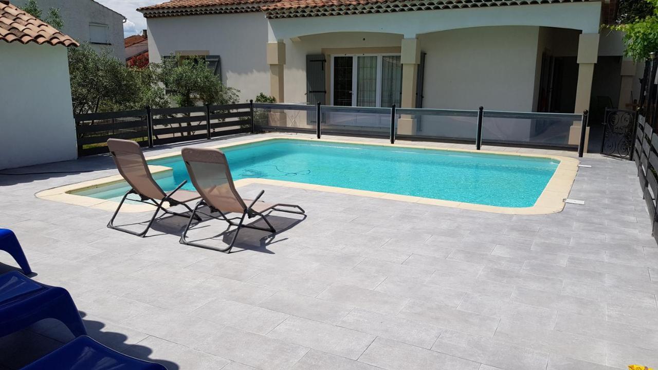 Charmante Maison Climatisee Vedene - Avignon Avec Piscine Luaran gambar